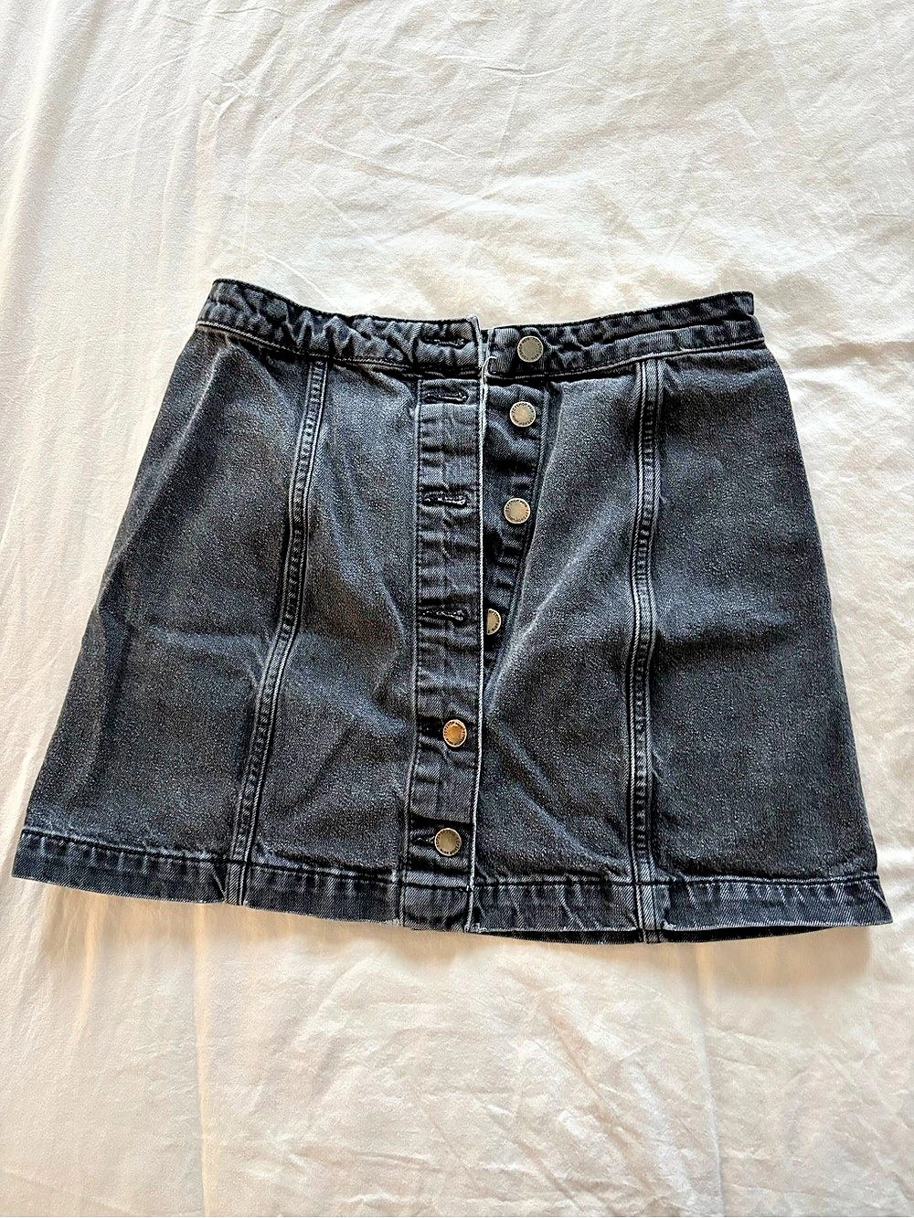 MOTHER Button-Front Mini Skirt in Black Size 28 Like New
